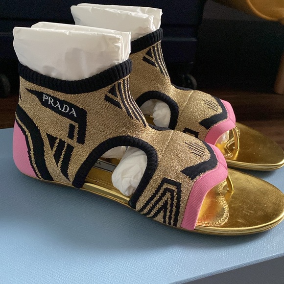 Prada CALZATURE DONNA shoes.Size 37.5 - Picture 2 of 8